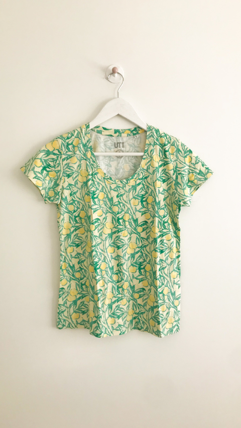 Remera limones UNIQLO - comprar online