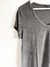 Remera gris topo FOREVER21 - MamuLook