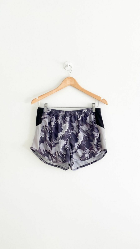 Short estampado ondulado gris REEBOOK