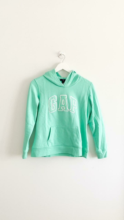 Buzo verde agua con logo GAP