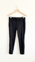 Pantalon negro achupinado GAP
