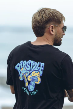 REMERA FUNGHI - comprar online