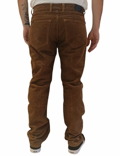 PANT CORDEROY MARRON en internet