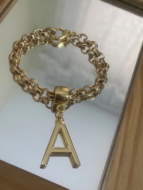 Pulseira letra ref 8755