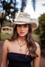 Colar cavalo madrepérola ref 9747 na internet