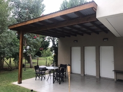 GALERÍAS DE MADERA Y HIERRO