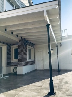 Imagen de GALERÍAS DE MADERA Y HIERRO