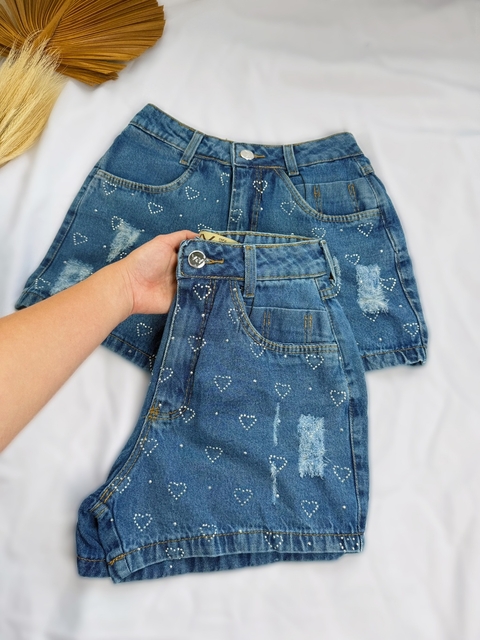 Short Jeans Jéssica Feminino Corações Pequenos Puído Pedraria Pedrinhas Com Bolso