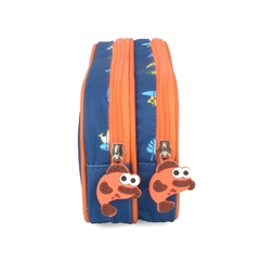 Kit Mochila Rodinhas Lancheira e Estojo BABY SHARK SURF na internet