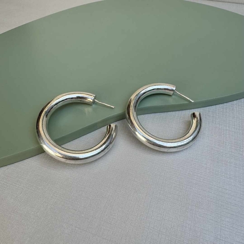 BRINCO ARGOLA TUBO G - SEMIJOIA