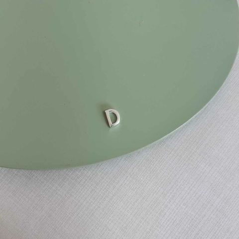 Pingente letra D lisa - PRATA925