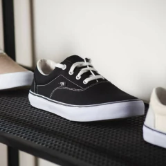 RIO V NEGRO BLANCO - comprar online
