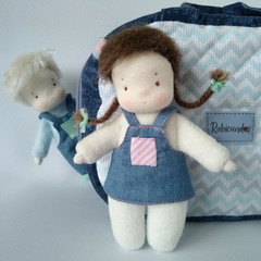 Set Estilo Waldorf 2 Mini-muñecas+ Valijita+ Accesorios - comprar online