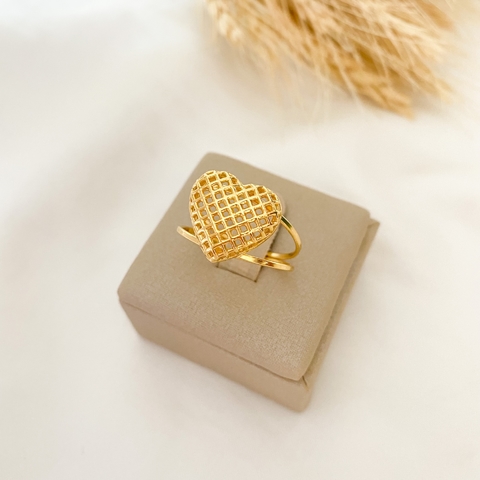 Anel Replica de Ouro em Coração