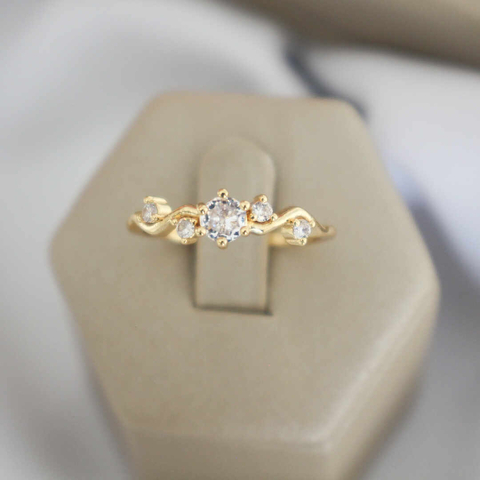 ANEL SOLITARIO TRABALHADO