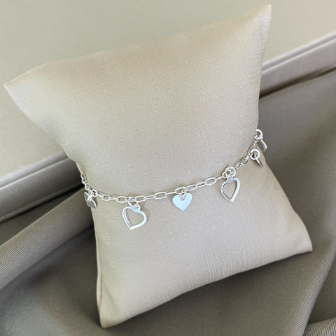 Pulseira Corações