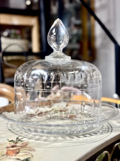 Campana de cristal con plato