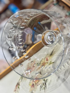 Campana de cristal con plato - Alicia-nr Antigüedades
