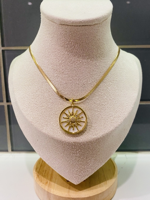 Collar solei