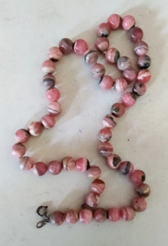 Collar de bolitas de rodocrosita