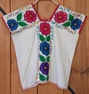 BLUSA POPELINA CON BORDADOS, TALLA MEDIANA