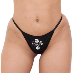 calcinha-fetiche-preto-com-gargantilha-me-fode-forte-tallyta