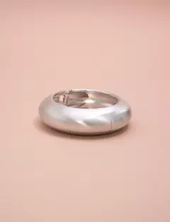 Bracelete abauloado acetindo na internet