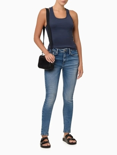 REGATA FEMININA CALVIN KLEIN - Dettagli Store