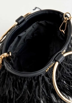 BUCKET COM PLUMA E ALÇA DE ARGOLA LANÇA PERFUME - Dettagli Store