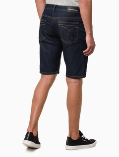 BERMUDA JEANS MASCULINA CALVIN KLEIN na internet