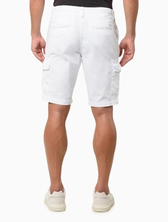 BERMUDA SARJA MASCULINA CALVIN KLEIN na internet