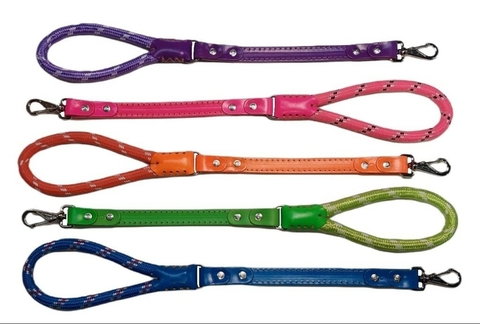 Guia em Couro Duplo com Mosquetão Osso - Ref. 95