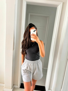 SHORT DE MOLETOM - CINZA - comprar online