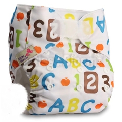 Kit “pra usar 1 dia”: 5 fraldas de pano ecológicas importadas de bolso (estampas a escolher) + 5 absorventes de 6 camadas de moletom (50% algodão + 50% poliéster)