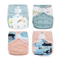 Imagem do Kit de 4 capas de fraldas ecológicas modernas tamanho recém nascido + 4 absorventes de bambu cotton
