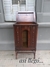 Mueble antiguo de radio / Vitrola en internet