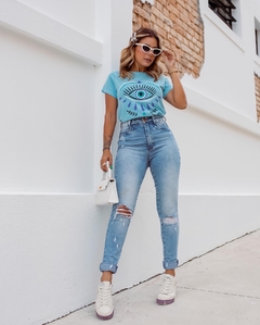 T-Shirt Estonada Olho Grego na internet