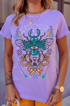 T-Shirt Beetle na internet