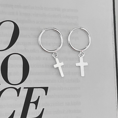 BRINCO DE PRATA ARGOLA CRUZ LISA - comprar online