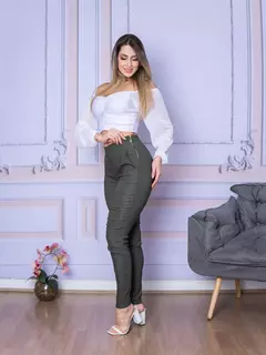 Calça Social Feminina com Bolso - loja online
