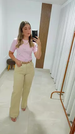 T-shirt Bordada Floral Rosa Bebê na internet