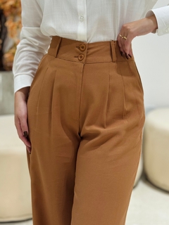 Pantalona Alfaiataria Marant Camel - T-shirteria Marjorie Nacca