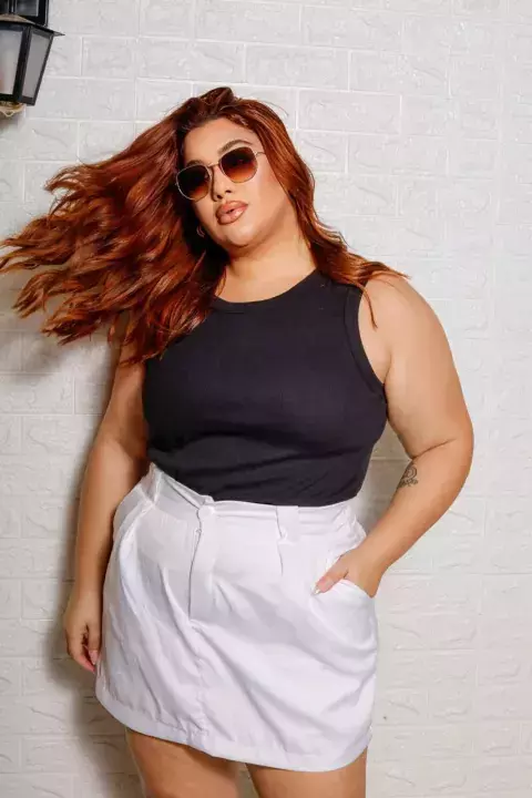 Regata Canelada Plus Size Preta - comprar online