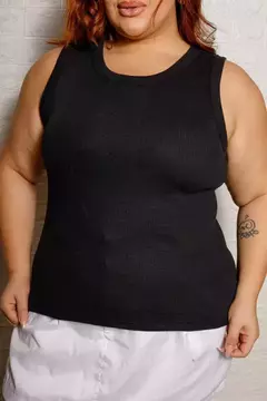 Regata Canelada Plus Size Preta - T-shirteria Marjorie Nacca