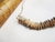 Collar hecho de semillas de melón - comprar en línea