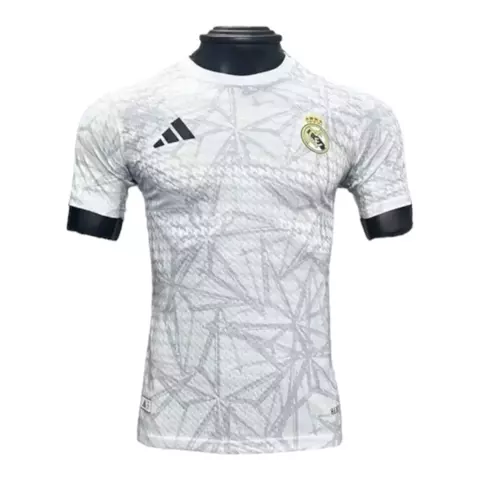 Camisa Real Madrid Pré-jogo 24/25 - Jogador Adidas Masculina - Branca com detalhes em cinza