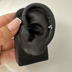 Trinity 4mm, zircônia branca - Flor de Furo