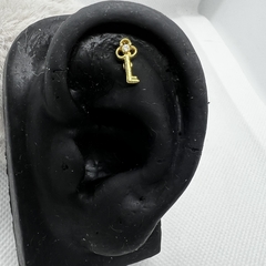 Chave com detalhe em zircônia - Flor de Furo