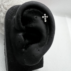 Cruz com zircônias - Flor de Furo