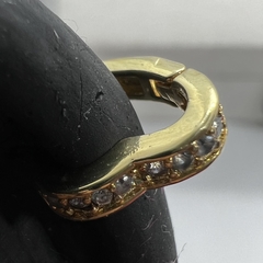 Argola de click formato coração